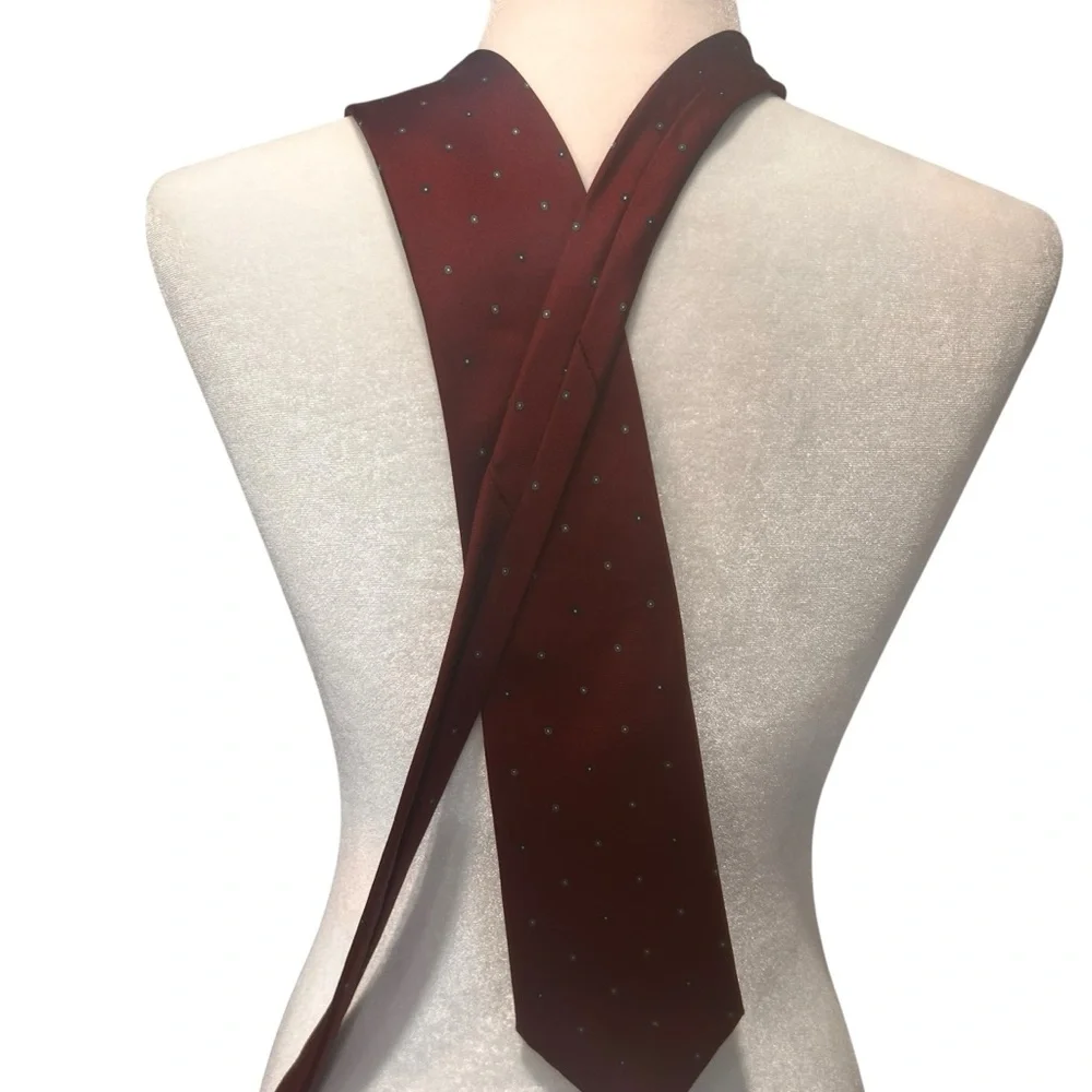LANVIN 100% Silk Italy Burgundy w dots mens neck tie casual business work 64inch